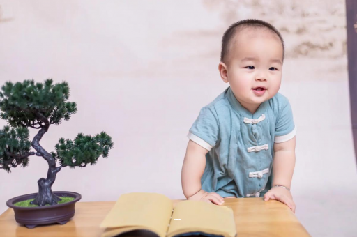 永兴六个月宝宝可以坐吗